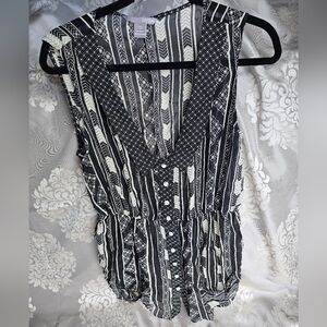 Hype sheer sleeveless top